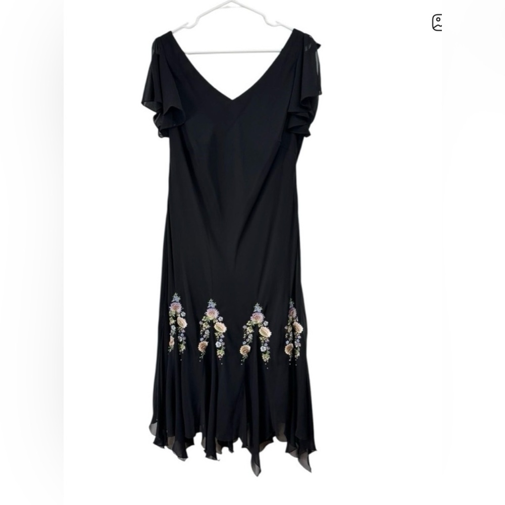 Beautiful Vintage Size 16w Black Beaded Floral Fairy Dress Hanky Hem